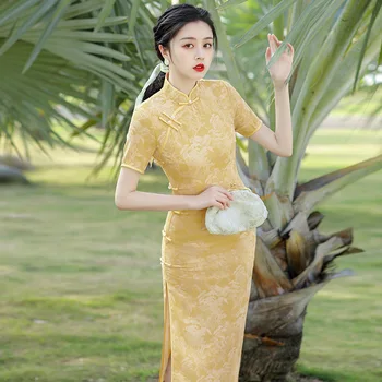 2023 Летний китайский стиль для девочек с воротником-стойкой Cheongsam Атласный наклонный передний принт Тонкий темперамент Вечернее платье Qipao для женщин